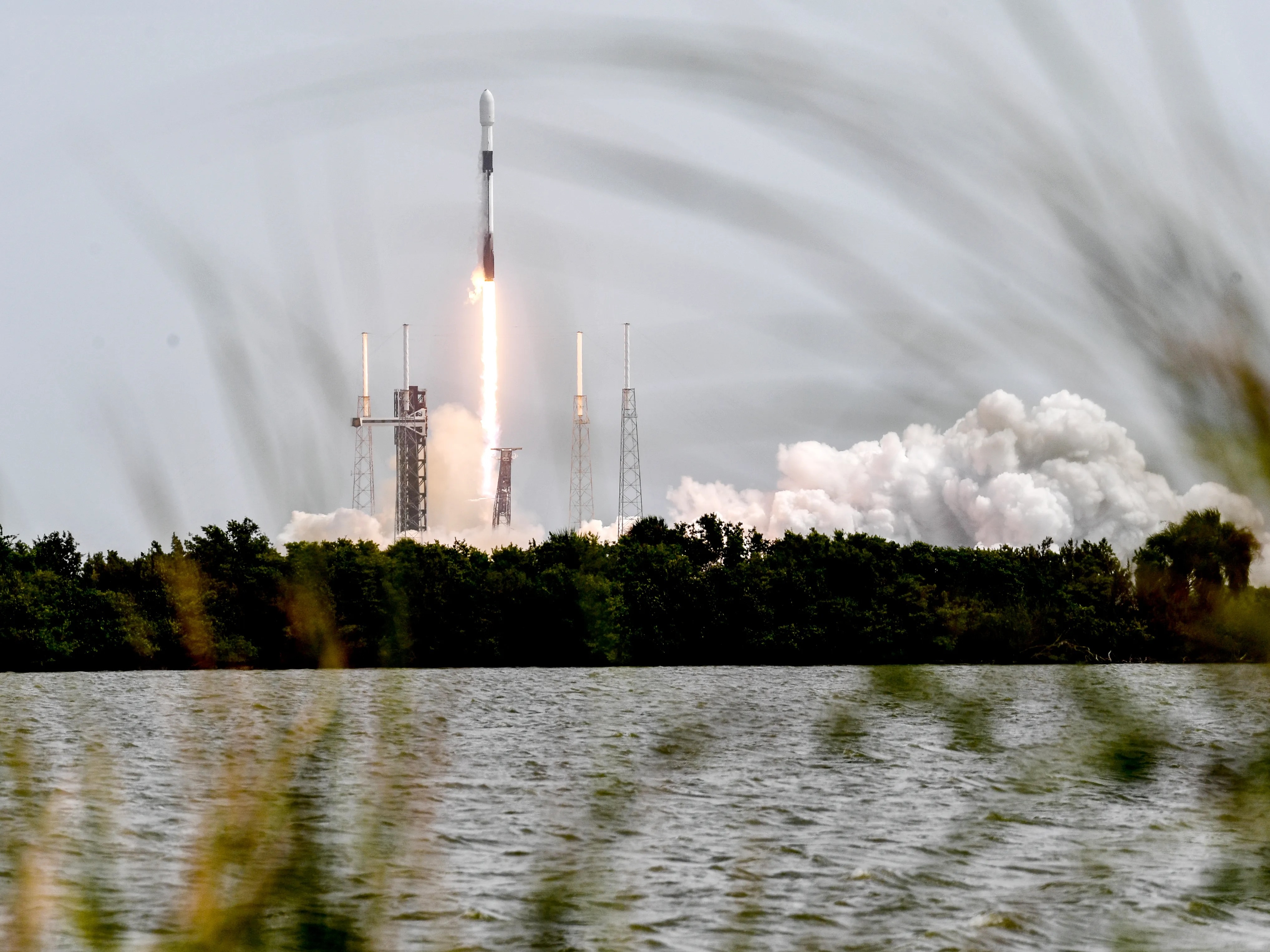 74665722007-crb-080424-spacex-5