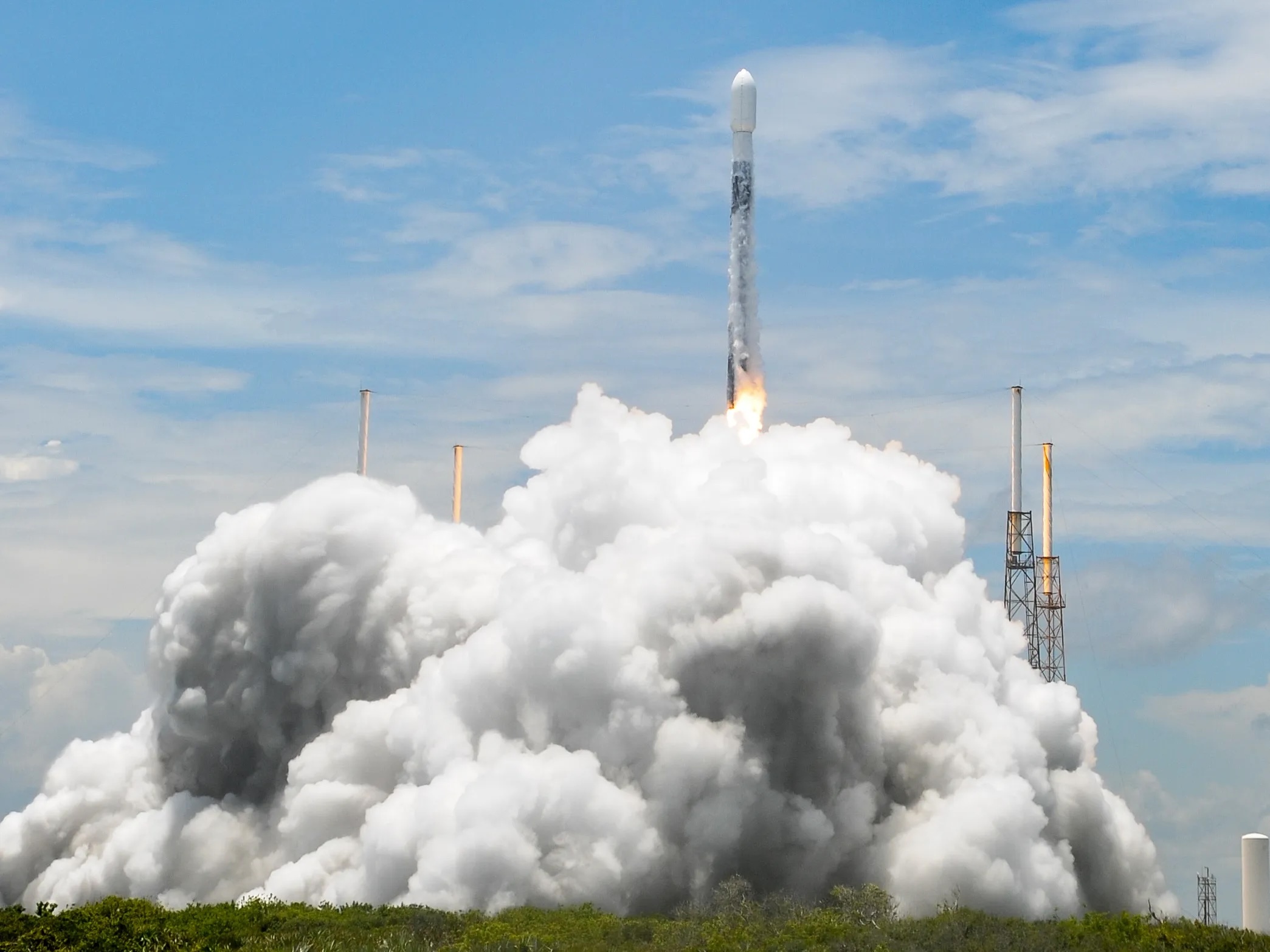 83949950007-crb-053025-spacex-7