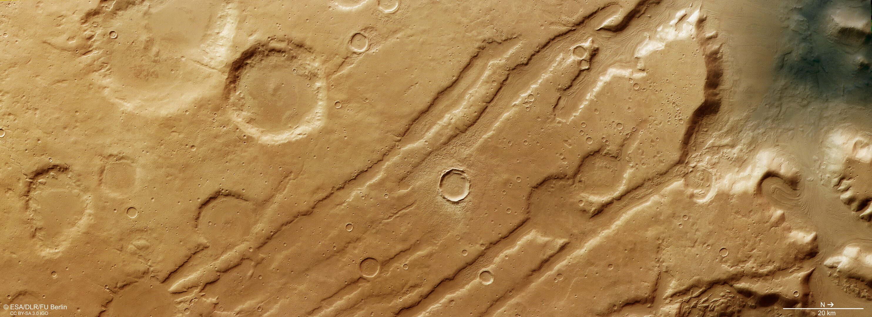 the-patterns-of-coloe-fossae-what-a-martian-ice-age-left-behind-pillars