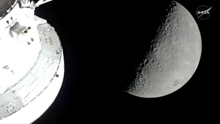 artemis-ii-day6-mond-f