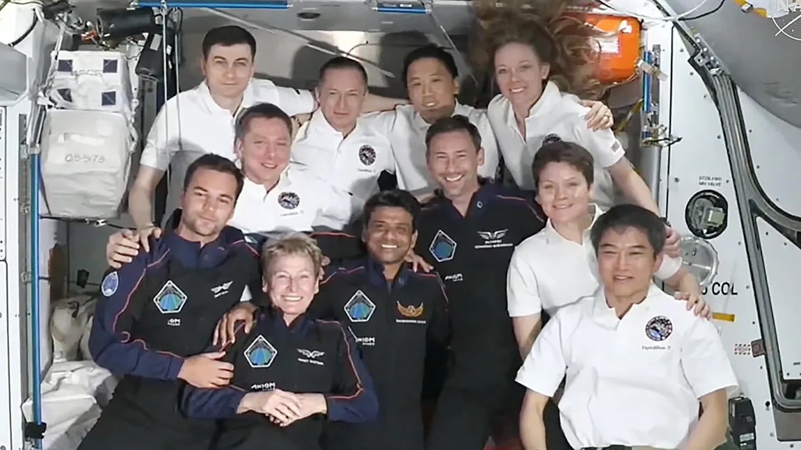 blog-ax4-exp73-welcome-062625c