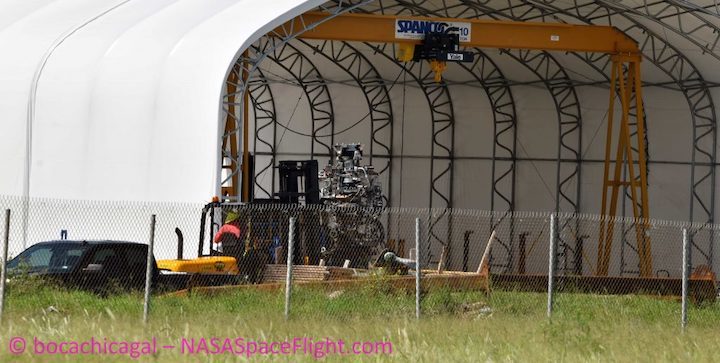 boca-chica-starship-mk1-100519-nasaspaceflight-bocachicagal-raptor-removal-2-crop-c-1024x516