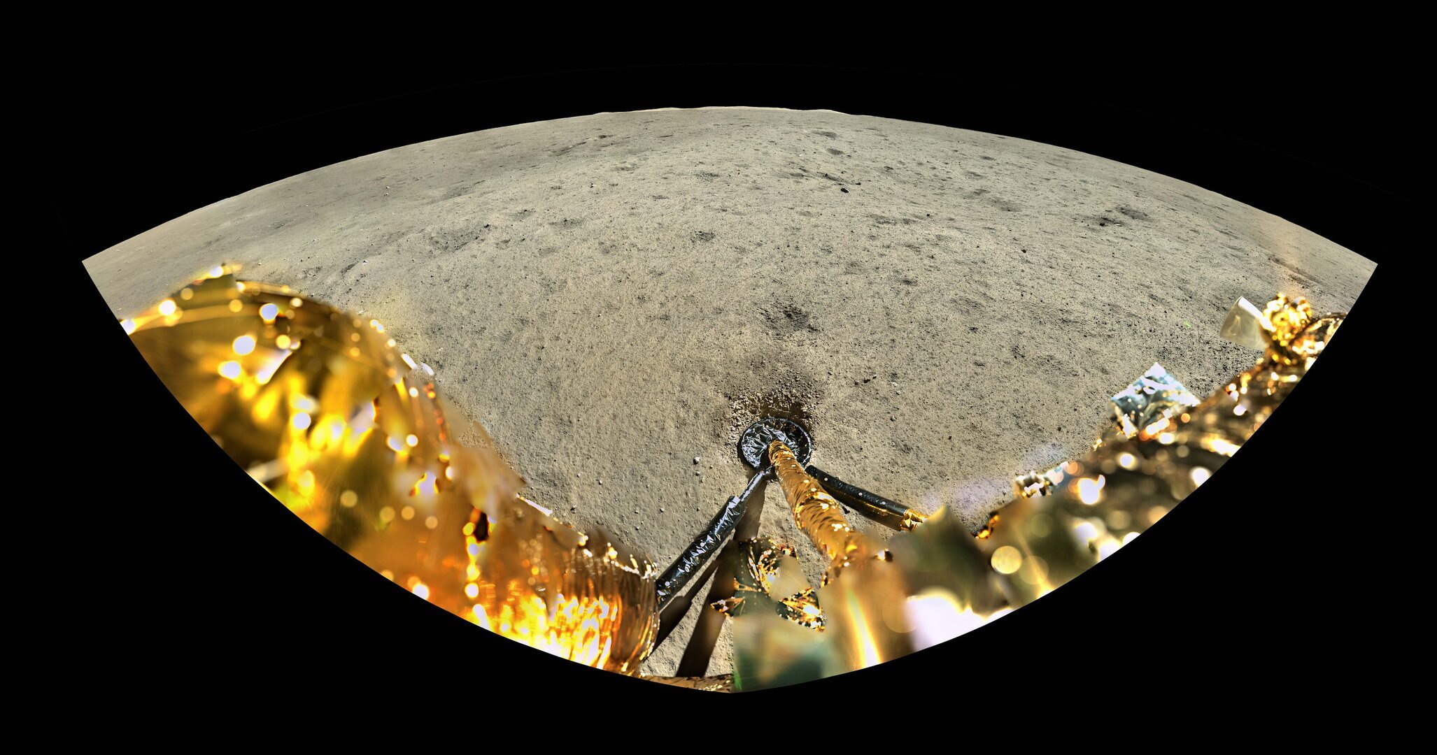 chang-e-6-landing-site-on-the-far-side-of-the-moon-pillars