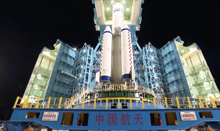 china-shenzhou-23-crewed-mission-launch-aw