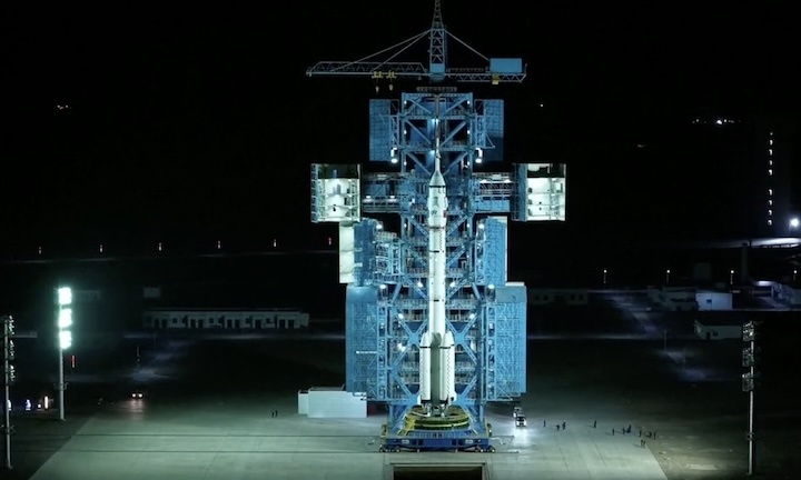 china-shenzhou-23-crewed-mission-launch-ay