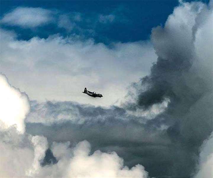 clouds-plane-ultrafine-aerosol
