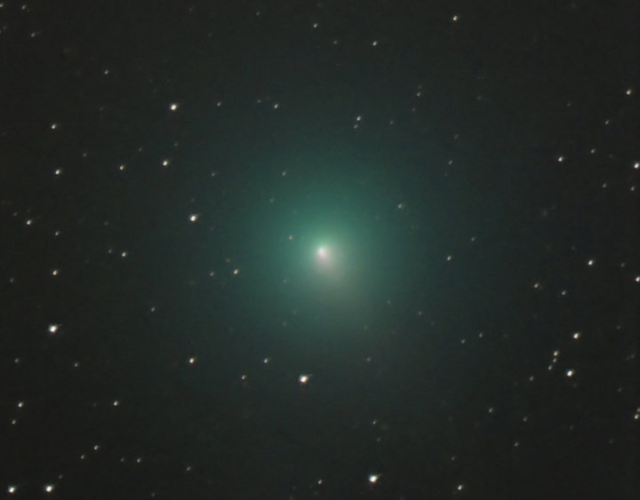 comet-46p-wirtanen-from-la-palma-pillars