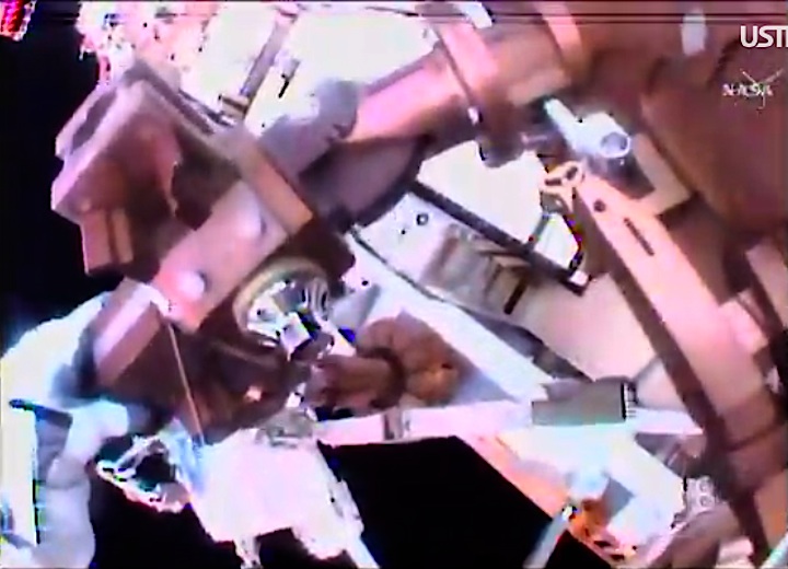 crew50-spacewalk-adia