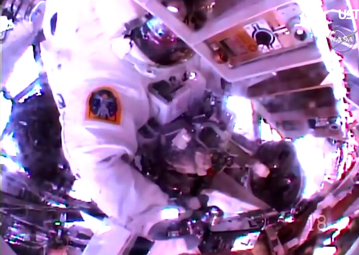 crew50-spacewalk-adja