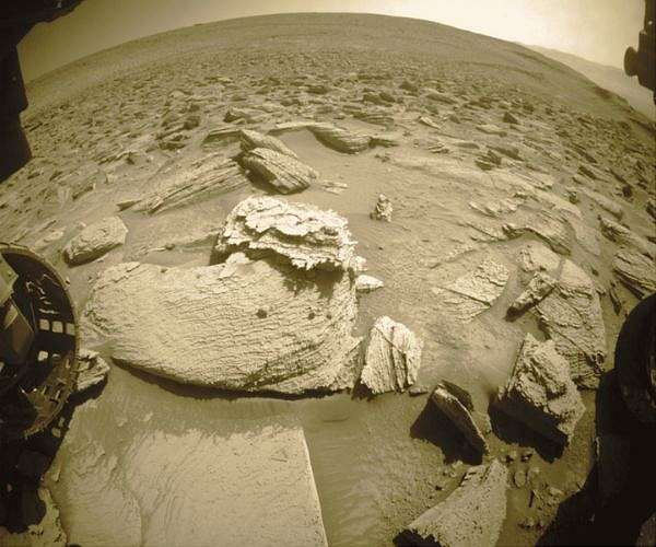 curiosity-mars-lab-lions-mane-sol-3890-hg