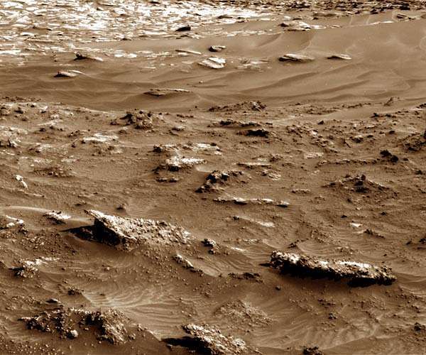 curiosity-mars-science-laboratory-potentially-sulfate-rich-broken-up-bedrock-sol-3572-hg