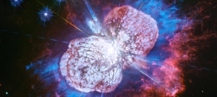 das-ueberschwere-sternsystem-eta-carinae-im-sternbild-schiffskiel