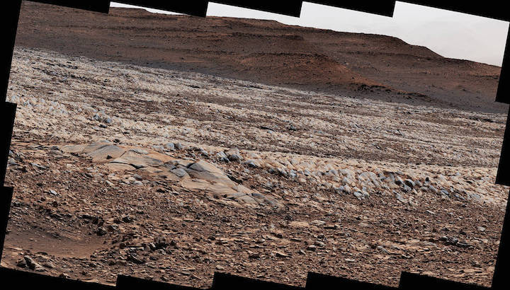 e1-pia25175-curiosity-finds-greenheughs-gator-back-rocks-16
