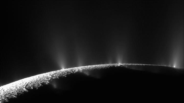 enceladus-fontaenen-xl
