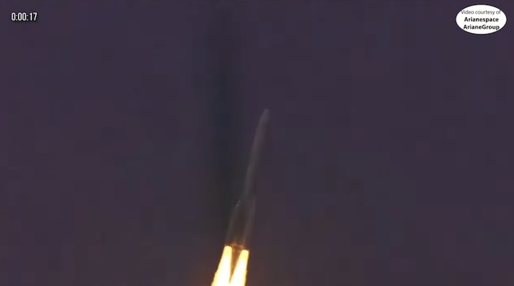 esa-ariane-64-launch-01-va267-aec