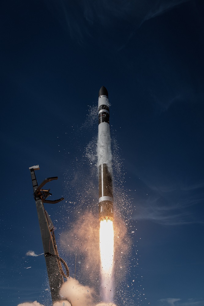f56-lift-off-007-lowjpg-web