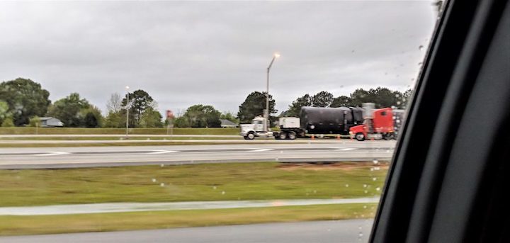 falcon-9-booster-b1049-eastbound-fl-040819-reddit-ferret-bastard-1-1024x488