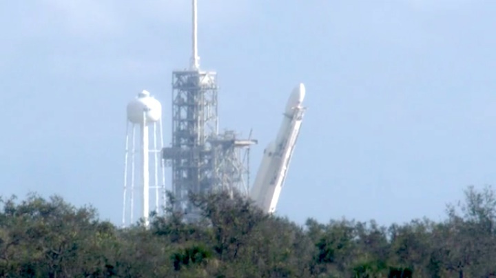 falcon-heavy-ab-1