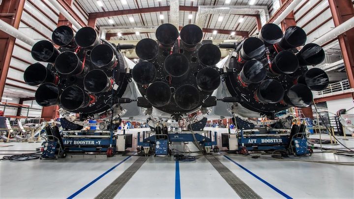 falcon-heavy-at-lc39a-3-spacex-1024x576