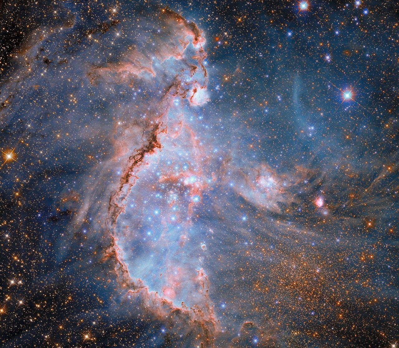 hubble-ngc346-heic2502atif
