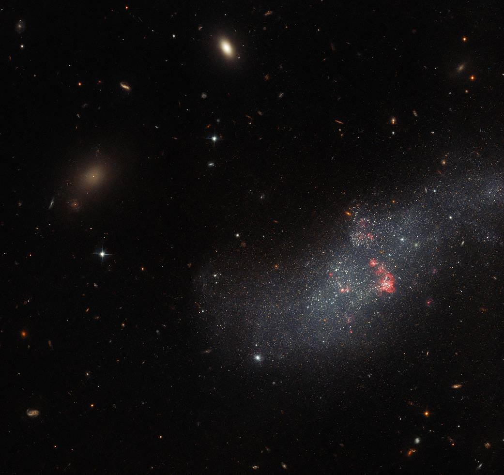 hubble-ugca307-potw2311a