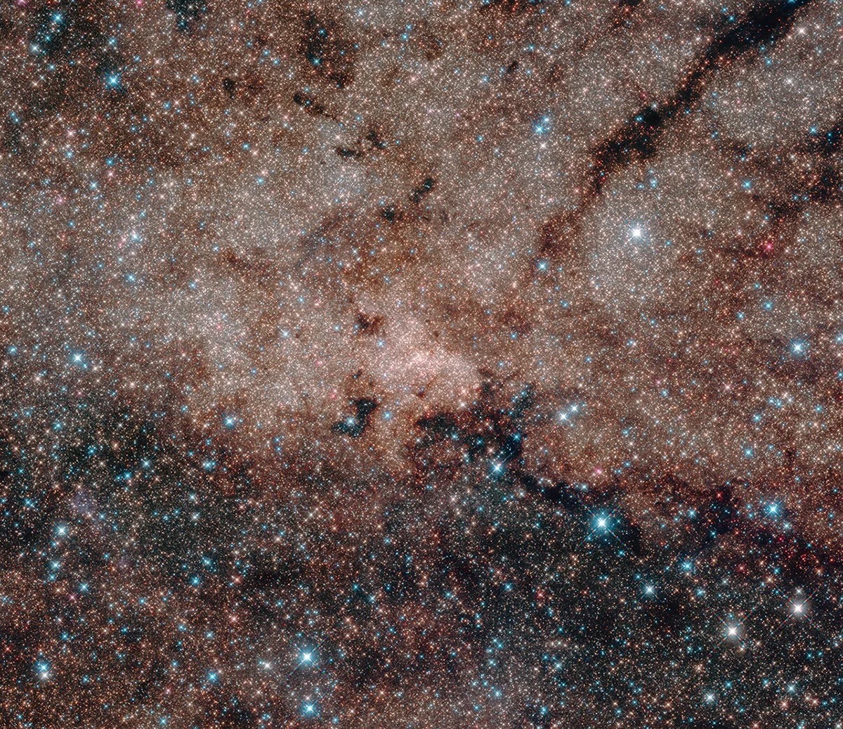 hubbleimage1p1611a1r