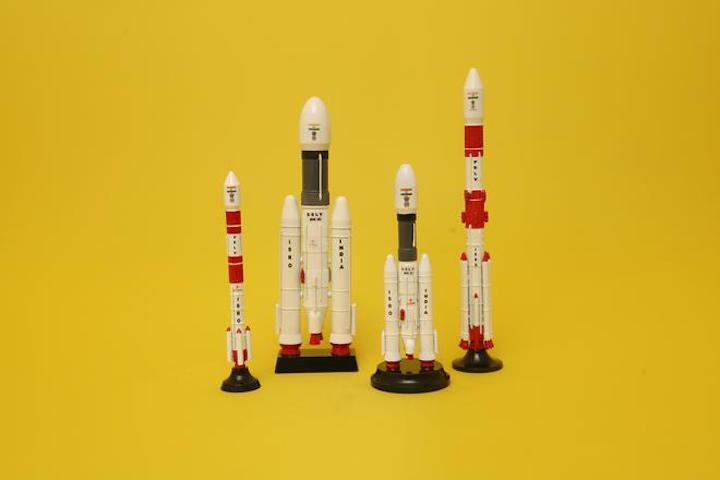 indic-inspirations-scale-rocket-models-1