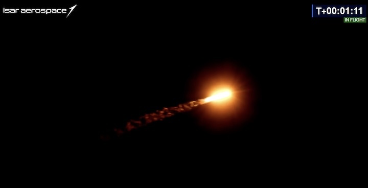 isar-aerospace-testflight-spektrum-4-launch-awe