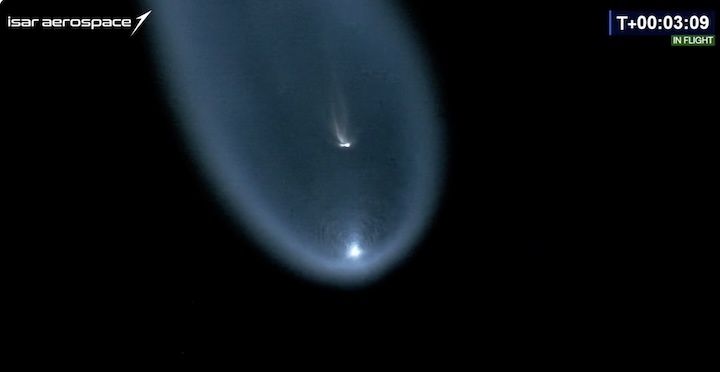 isar-aerospace-testflight-spektrum-4-launch-aza