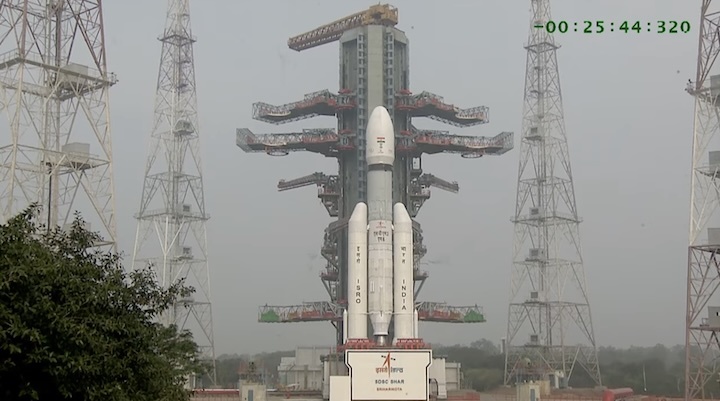isro-lvm3-m6-launch-ae