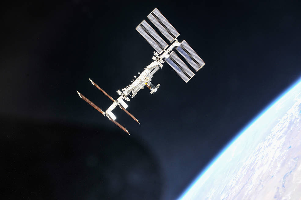 iss-image-for-2nd-private-astronaut-mission-advisory-1