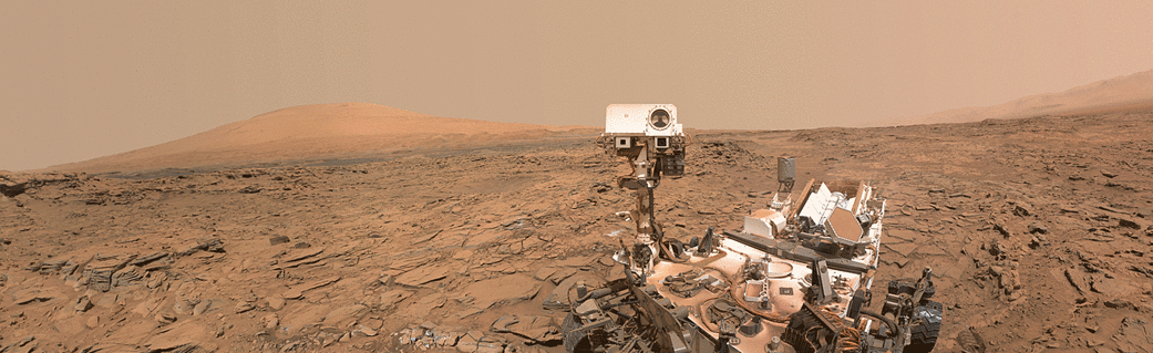 mars-curiosity-rover-okoruso-drill-hole-self-portrait-pia20602-pia20603