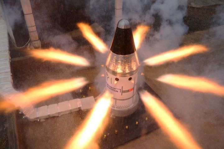 northropgrummancompletesfinalqualificationtestfornasasorionlaunchabortsystemattitudecontrolmotor-265