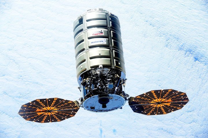 orbital-atk-cygnus-module
