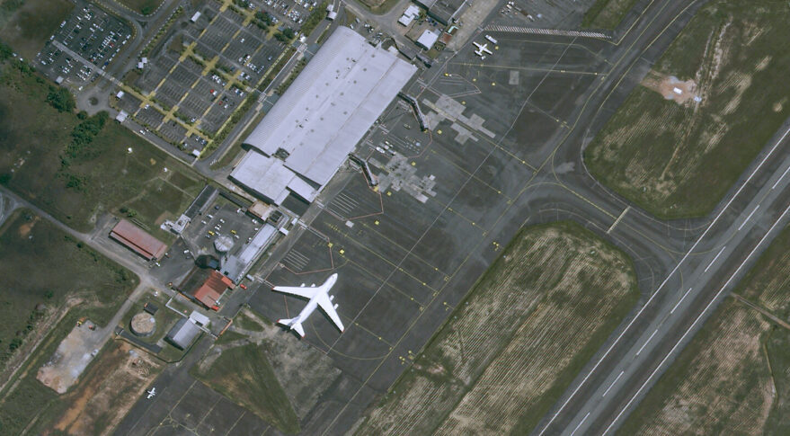 pleiades-neo-satellite-image-over-cayenne-airport-879x485