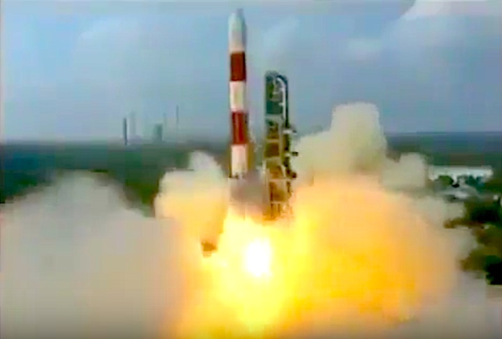 pslv37-launch-ad