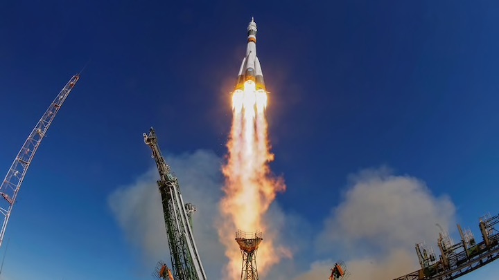 roscosmos-soyuz-1