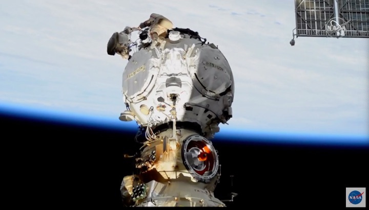 russian-spacewalk-51-ai