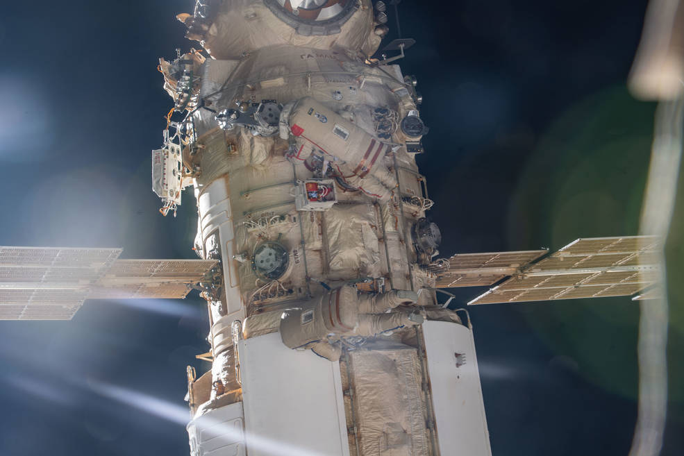 russian-spacewalk-exp-67