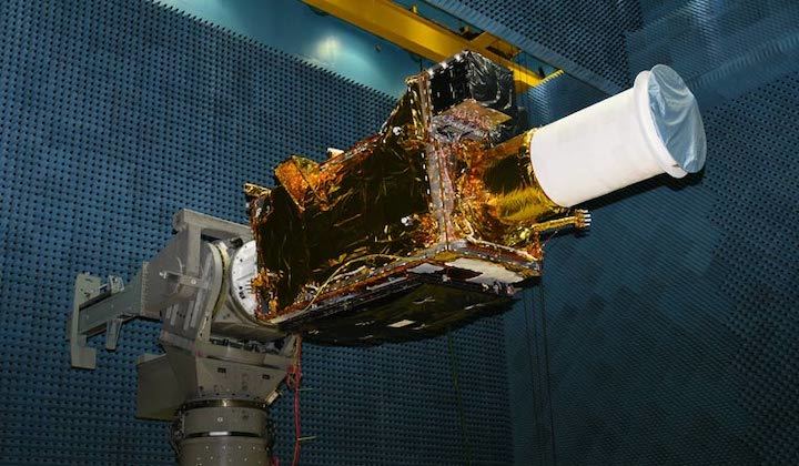 satellite-gisat-1-isro