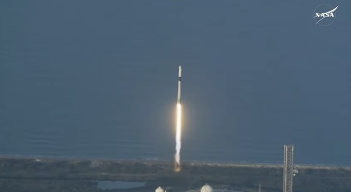 spacex-crew-10-dragon-bgbb