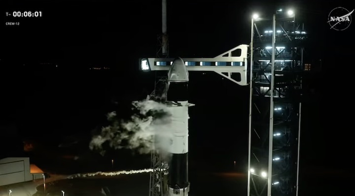 spacex-crew-12-dragon-aeo