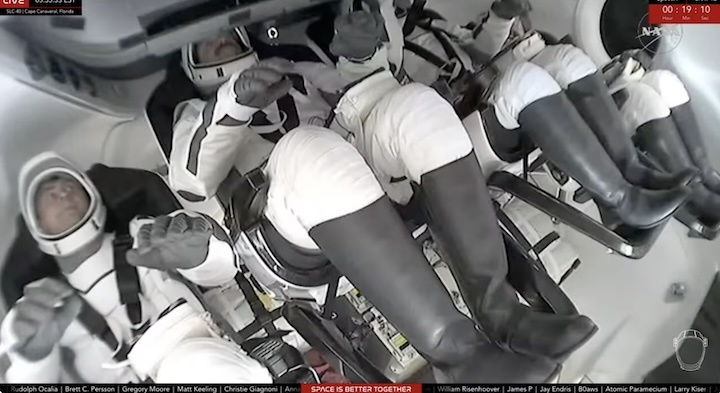 spacex-crew-12-dragon-aq