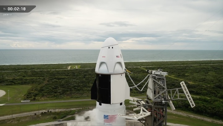 spacex-crew-13-dragon-aw