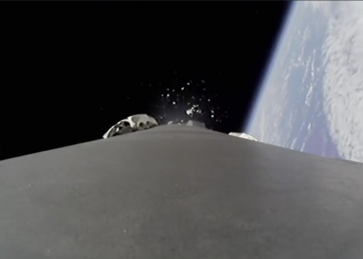 spacex-crew-13-dragon-azzf