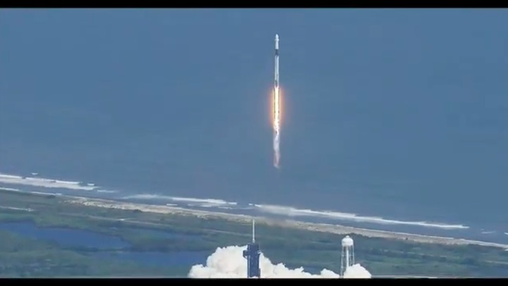 spacex-crew-5-dragon-launch-bh