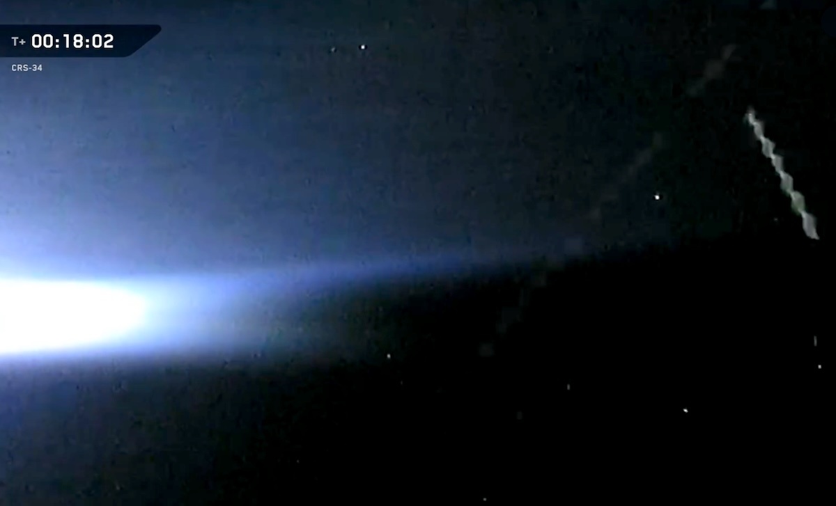 spacex-crs-34-cargo-dragon-mission-bd