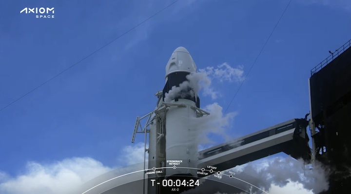 spacex-dragon-ax2-launch-cj