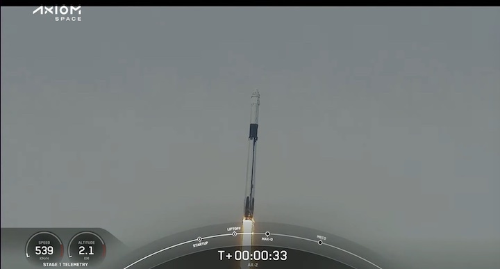 spacex-dragon-ax2-launch-df