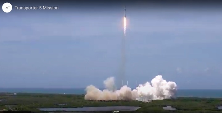 spacex-dragon-cargo25-launch-afc